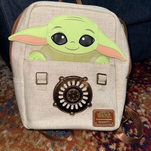 Loungefly Star Wars Brown and Green Interior Lining